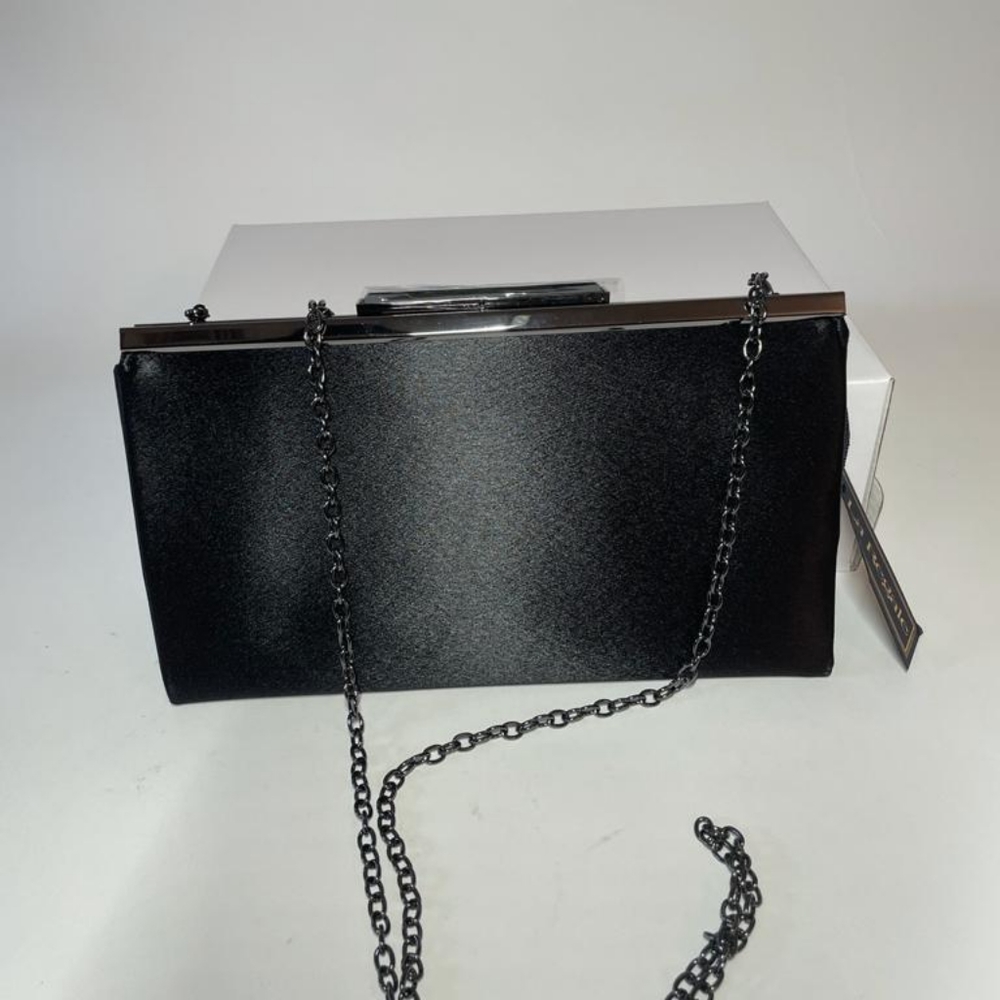 La Regale hand purse bag
